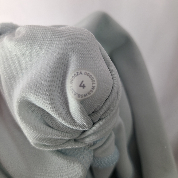 Lululemon Align High-Rise Crop 23" Ocean Air- Size 4 - Picture 7 of 7